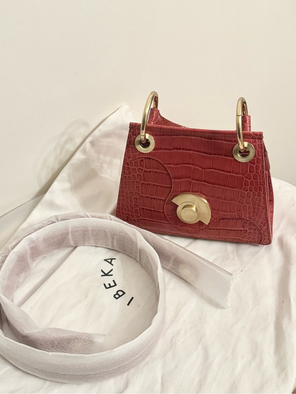 NWT top grain Italian real leather red toned dark pink bag croc detail purse ghw